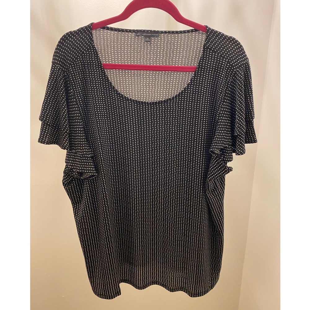Adrianna Papell Flutter Sleeve Top 2X Black and White Polka Dot